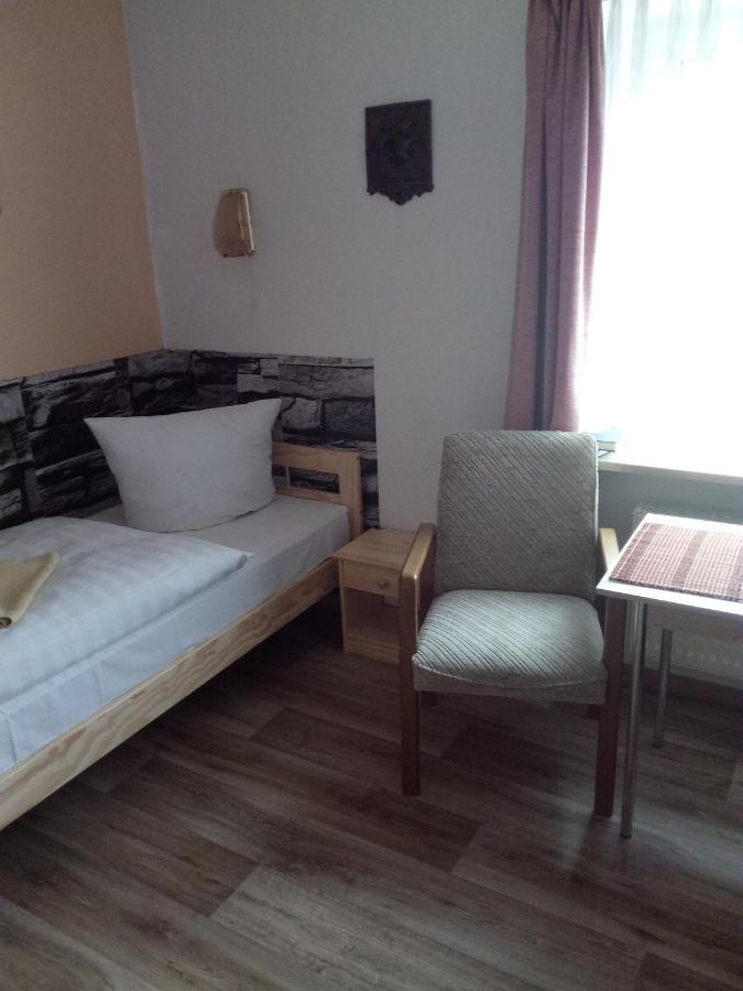 Am Muehlteich Hotel Taltitz Buitenkant foto