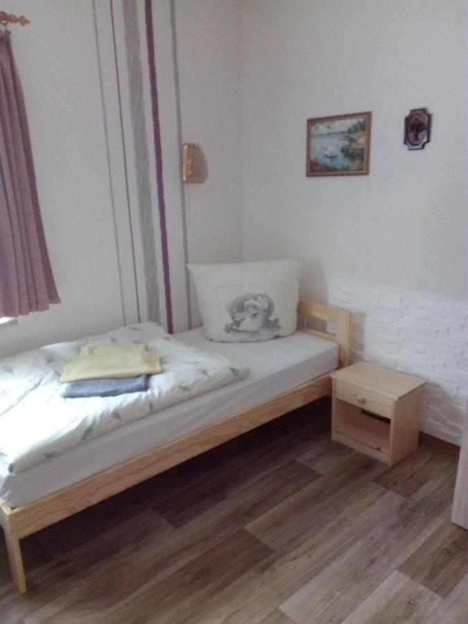 Am Muehlteich Hotel Taltitz Buitenkant foto