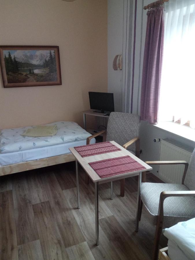 Am Muehlteich Hotel Taltitz Buitenkant foto
